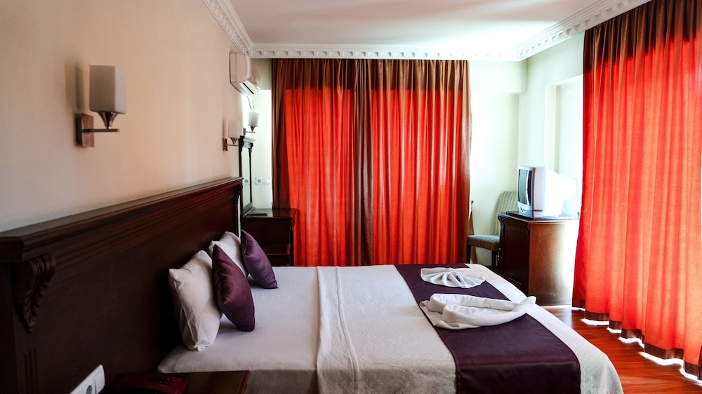 Cihan Turk Otel - Image 11