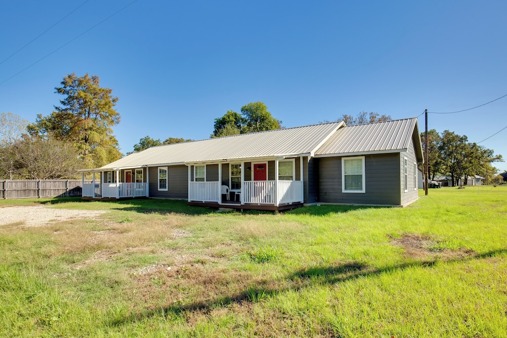 Waterfront Home at Lake Fork w/ Boardwalk