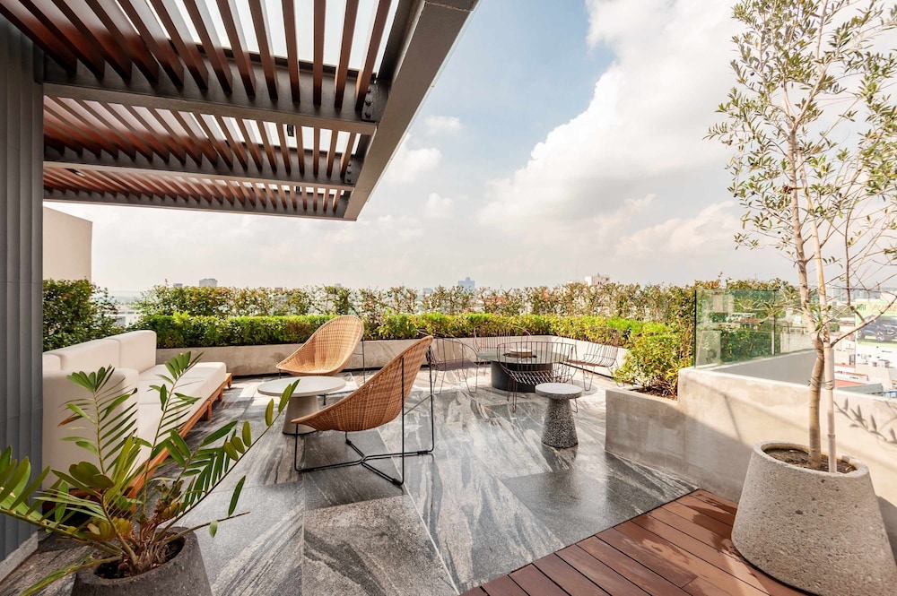 w Impressive 2BR w Balcony in Cuauht moc