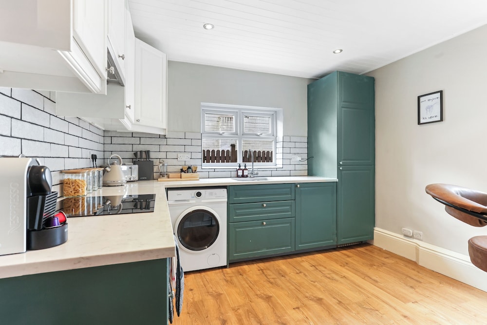 St Georges Apartment- North East Escapes