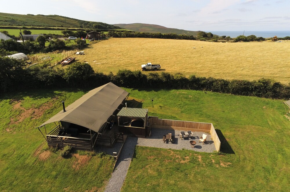 Swansea Vacations - Whiteford Glamping Tent - Llangennith - Property Image 4