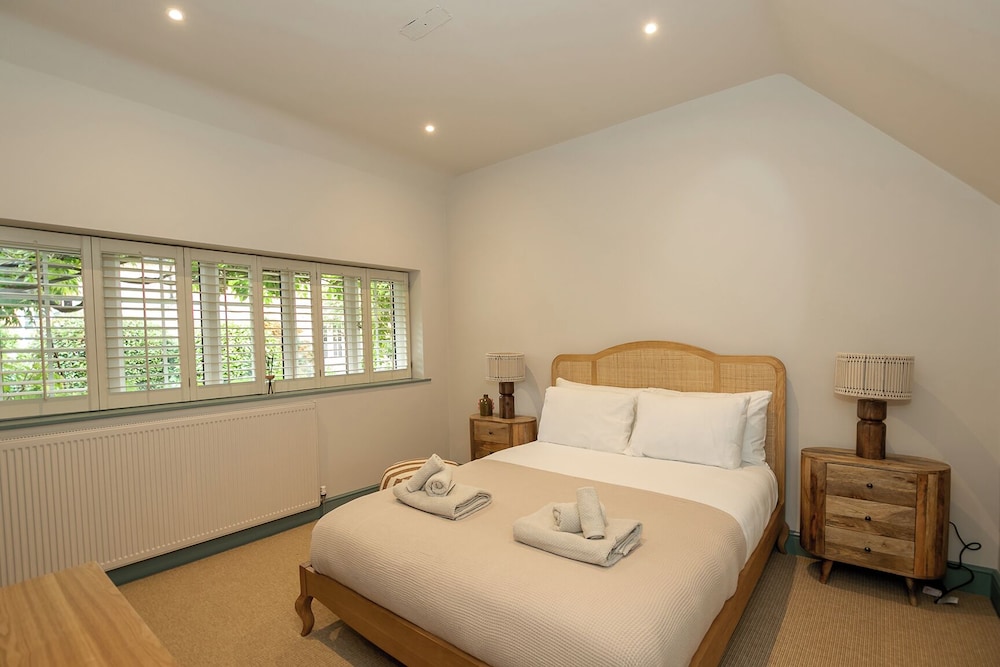 Beautiful 2BD Cottage in the Cotswolds