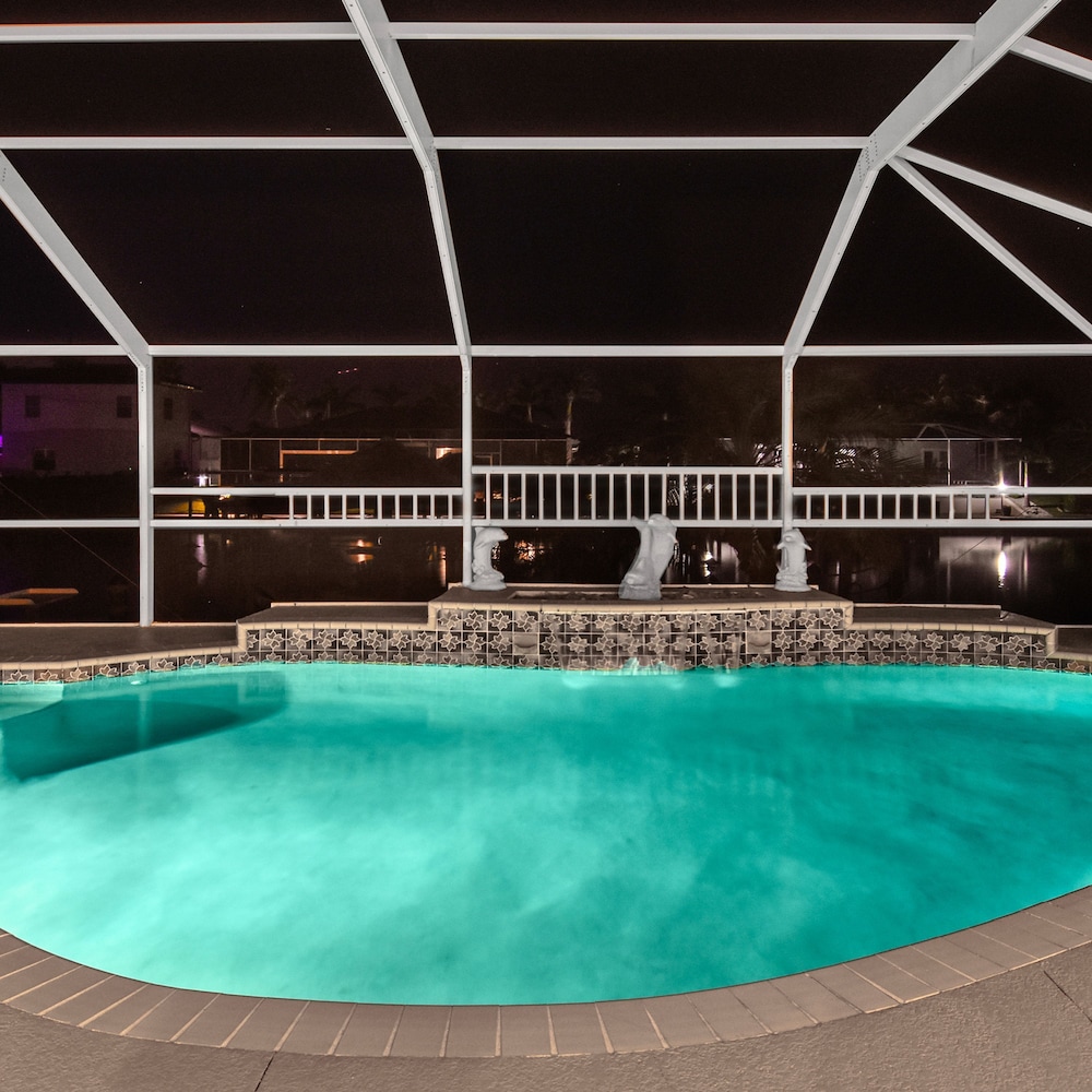 Lupita Great Villa 3 Bed 2 Bath Pool Boat Dock view 5