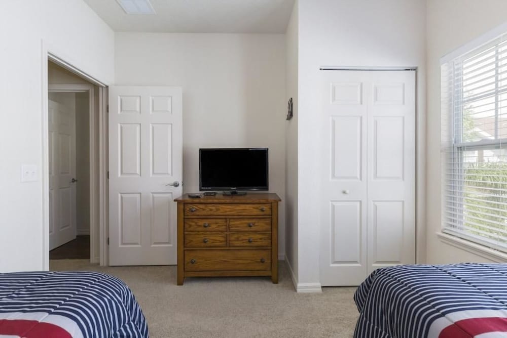 Villa Gusta - Lucaya Village - Image 4