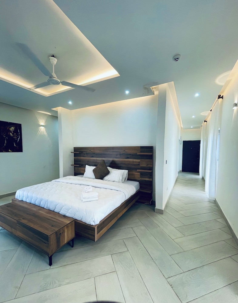 Platinum Blue Island Resort