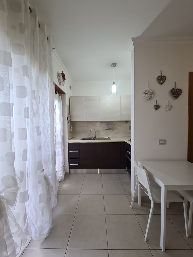 Rooms And Comfort Apartment