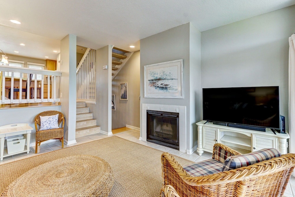 Sandpiper Loop 95066 3 Bedroom Townhouse