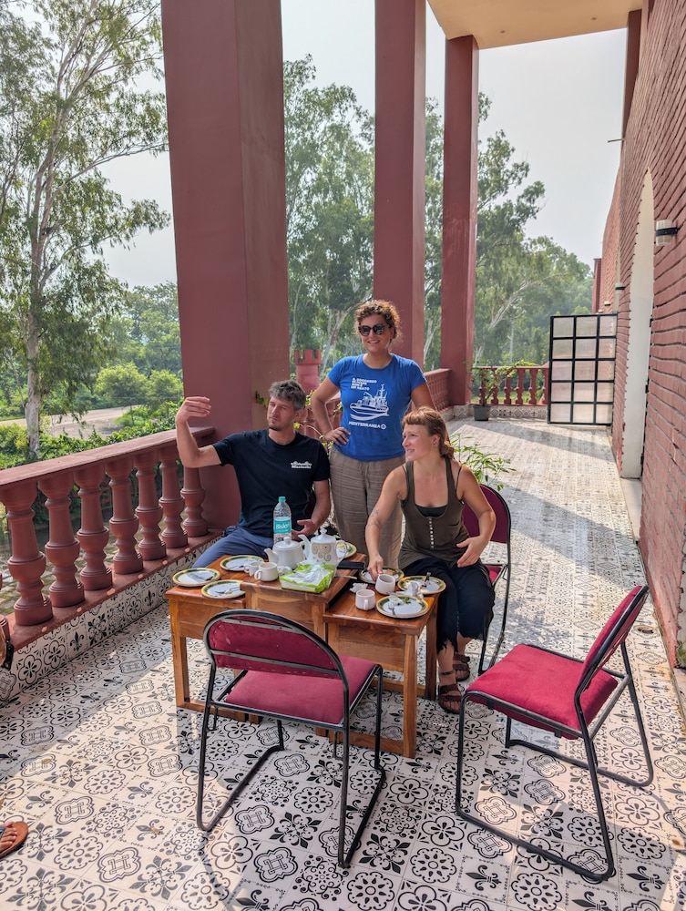 Qila Hotel