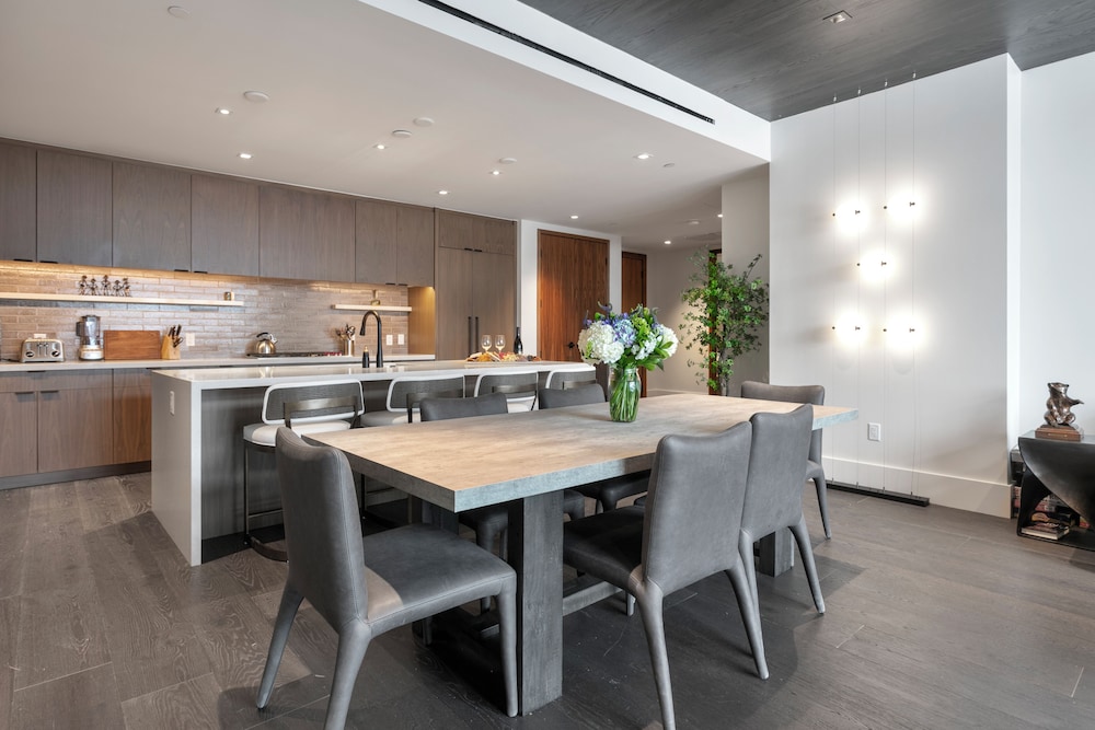 Argent at Deer Valley Resort - Three Bedroom Deluxe #504 3 Condo