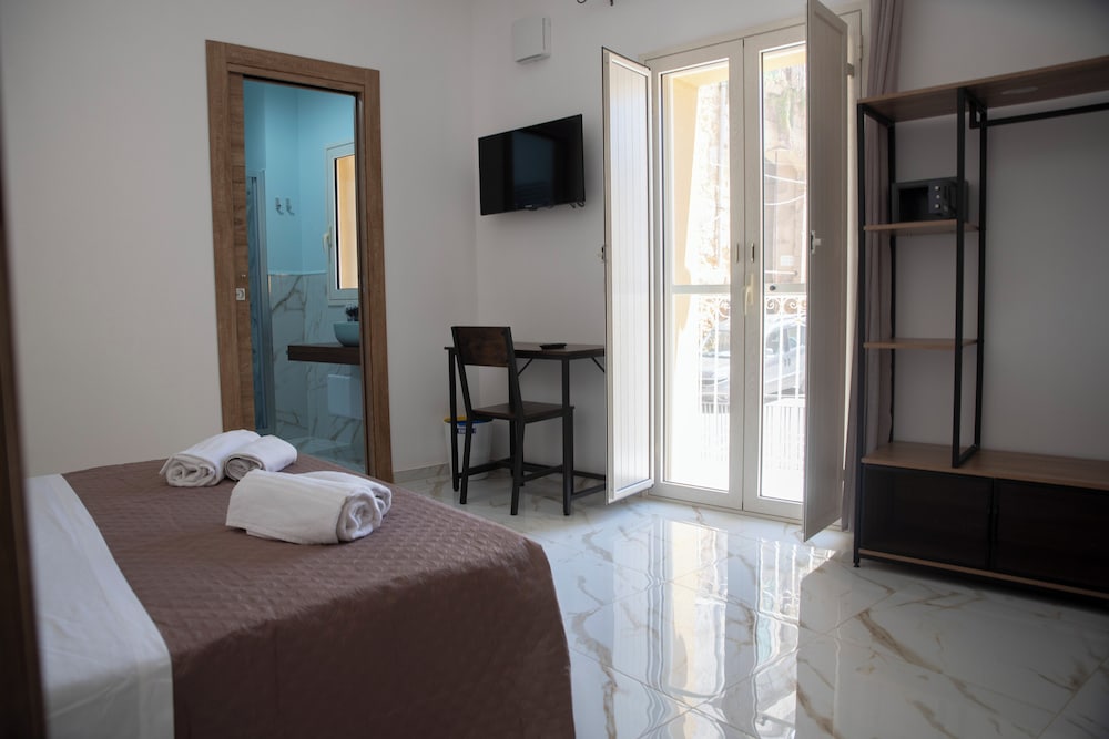 La Dolce Vita Rooms & Suites