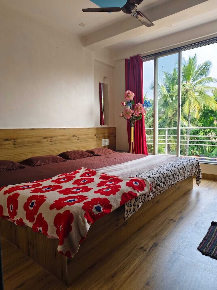 Hotel Simon king