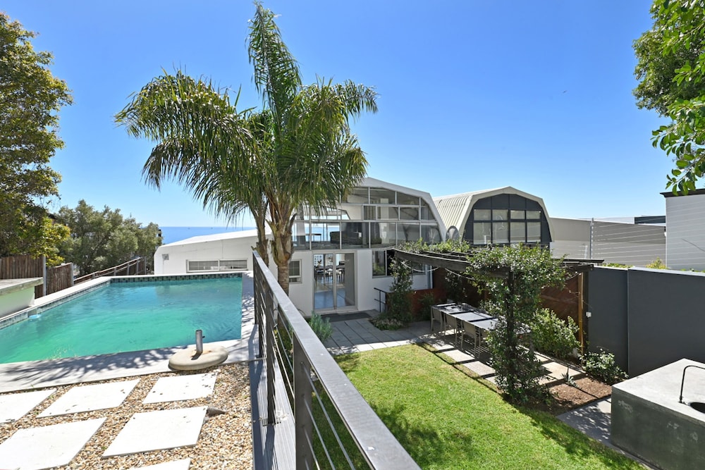 Spacious 3 Bedroom Villa BBQ Pool Ocean View
