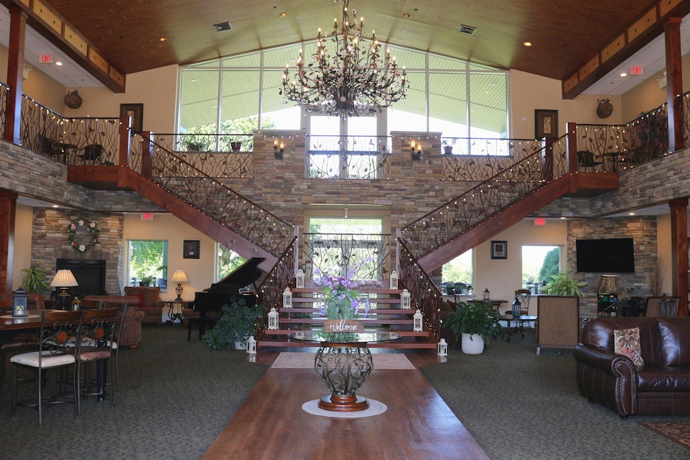 The Lodge at Woodstone Country Club