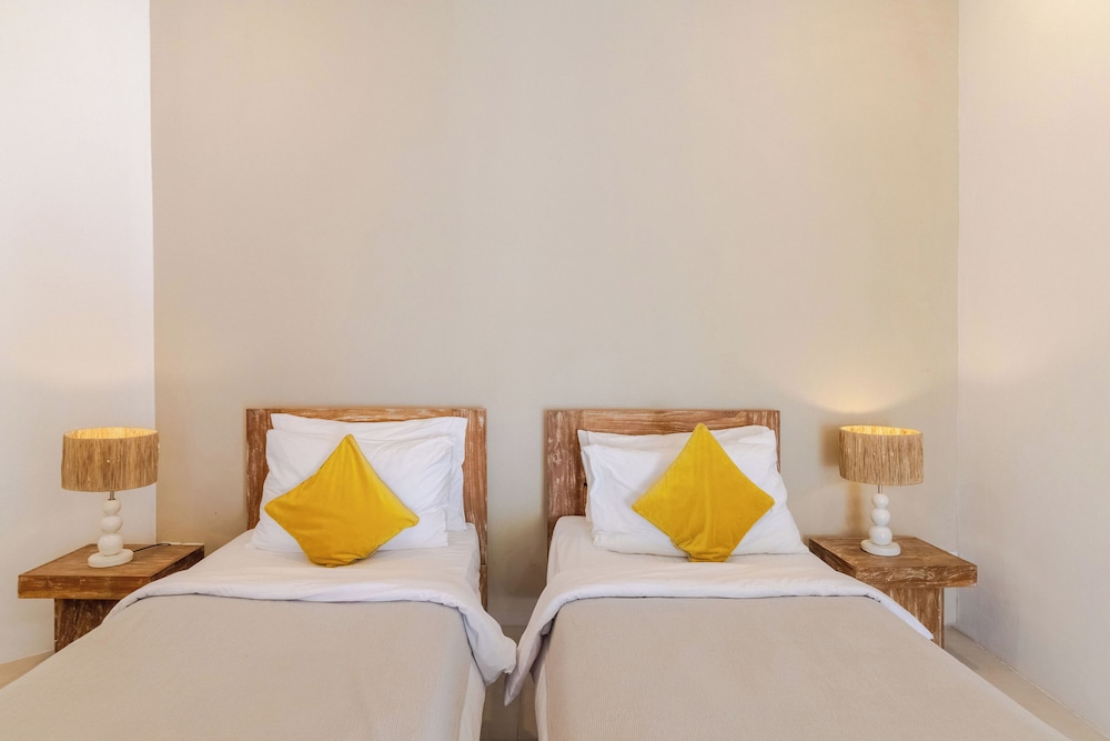 Villa Cocodrilos 1 by Pertama Management