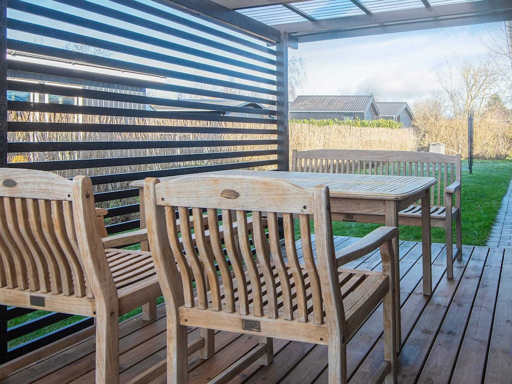 6 Person Holiday Home in Juelsminde