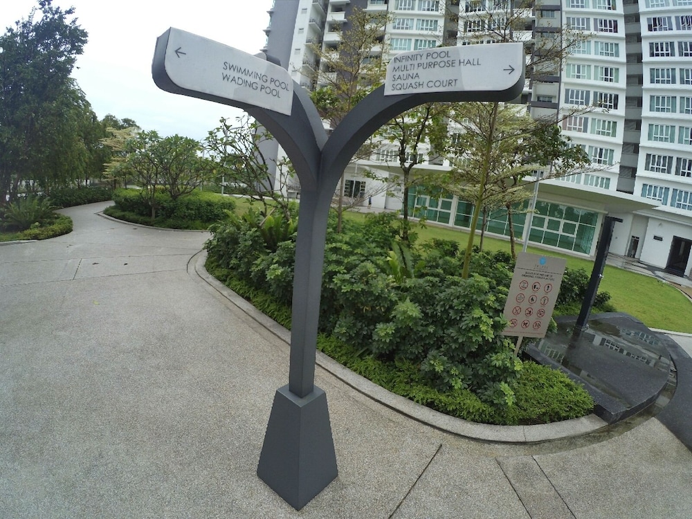 City Living with Panoramic Sea Views at Danga Bay