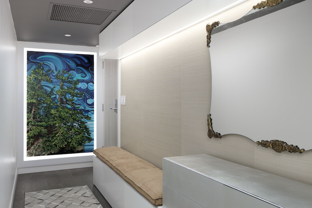 1111 Richards - 1407 - Image 1