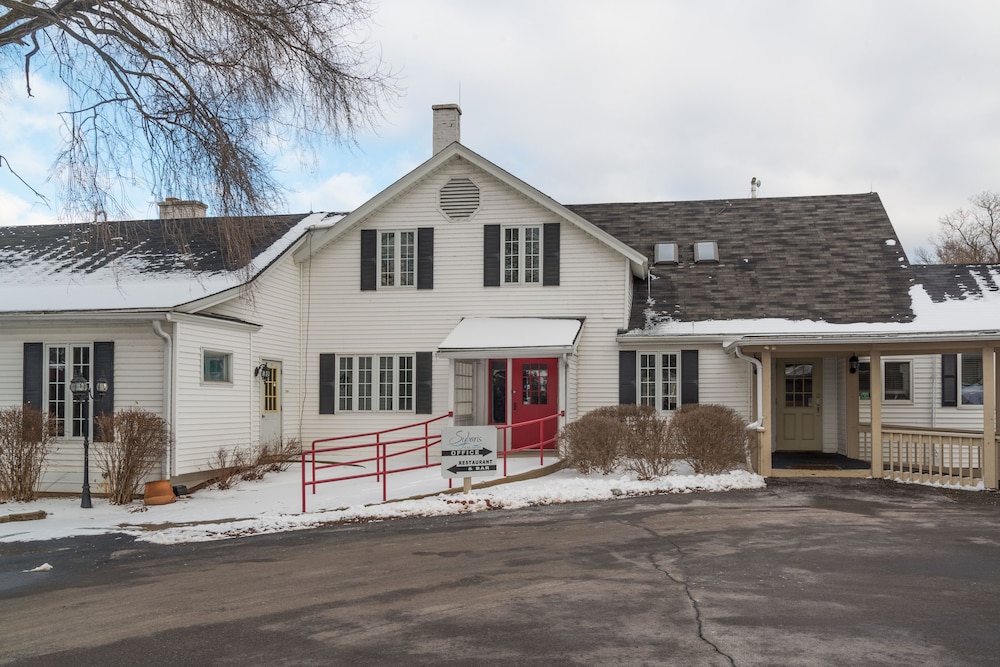 Hotel Sybaris Pool Suites Mequon