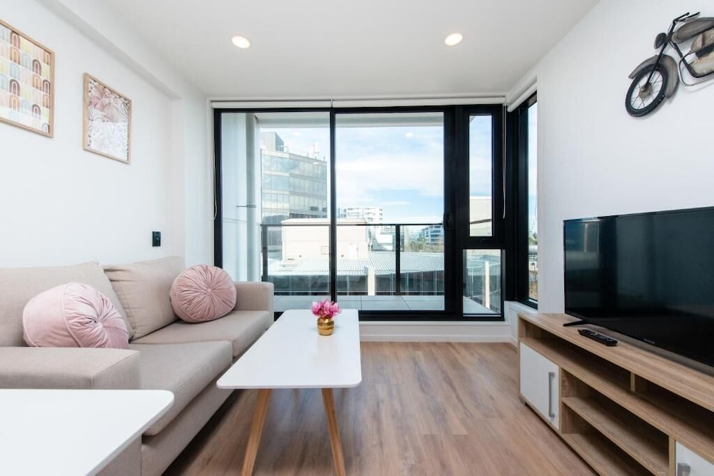 Sky Stars CBD Apartments