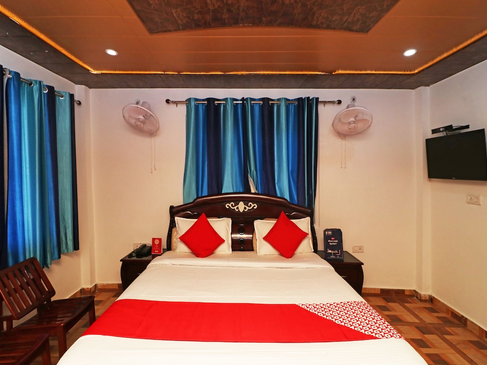 OYO 28838 Brv Resorts view 5