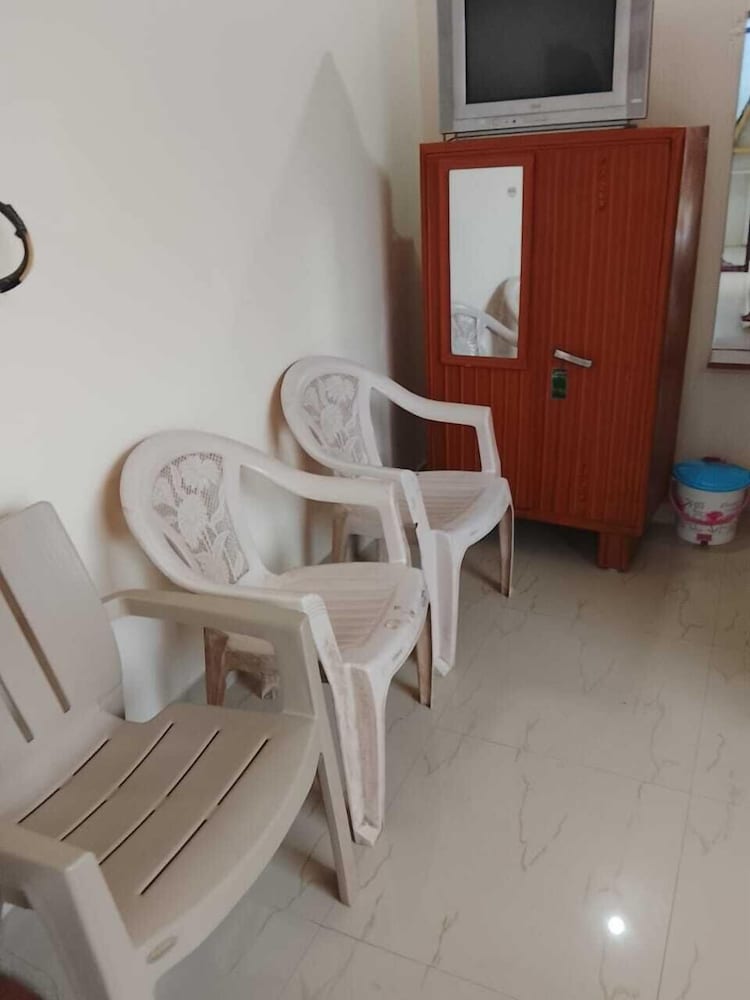 SOHAN BOARDING AND LODGING