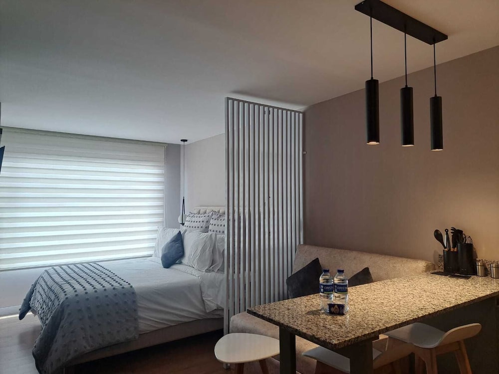 Tribeca 94 by Jalo