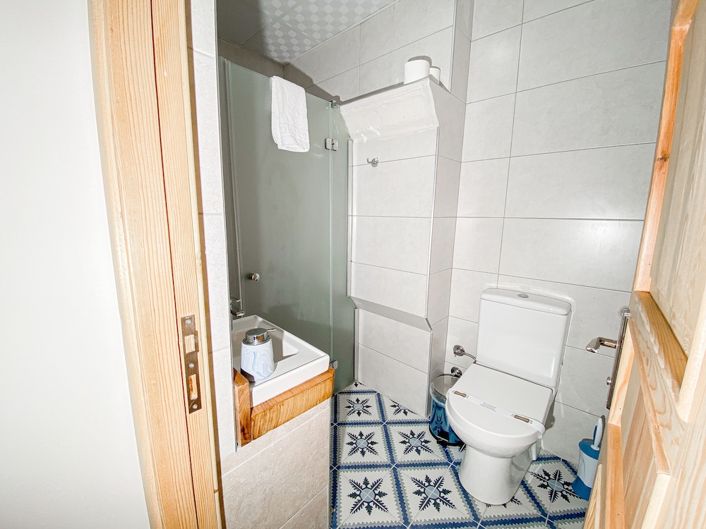 Pürhayal Çeşme