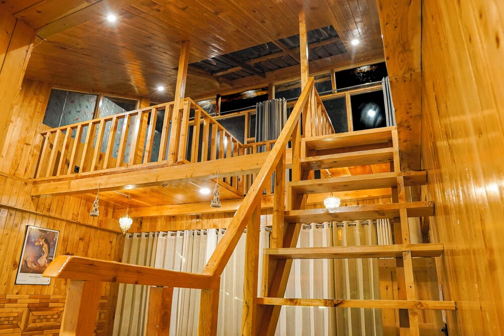 WOW Treehouse & Cottages
