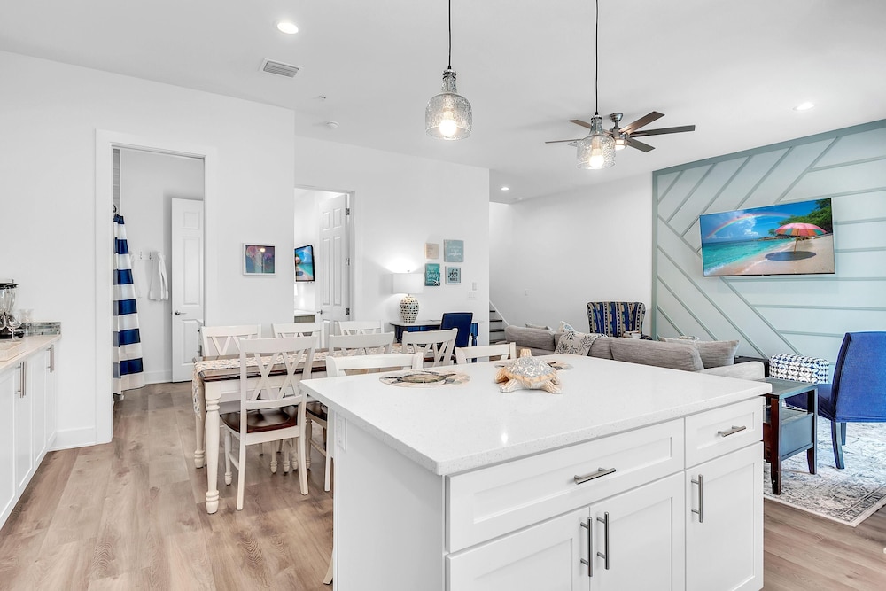 Azul Townhomes B3