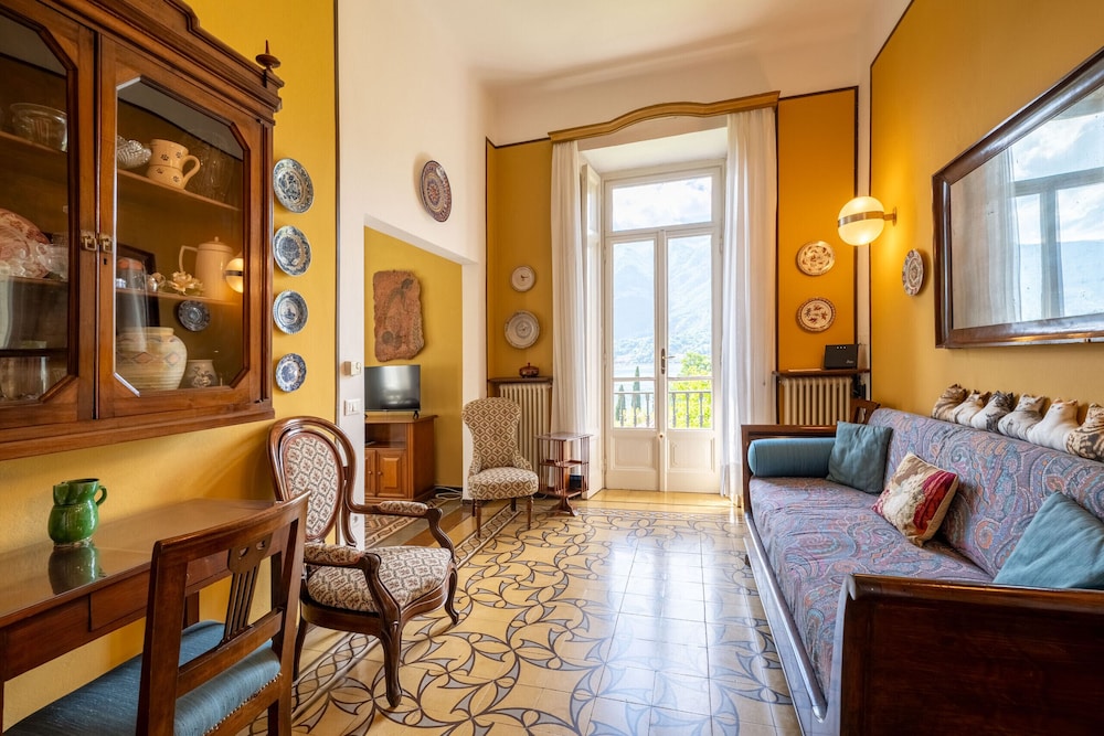 Emilia Gemstone Apartment by Wonderful Italy