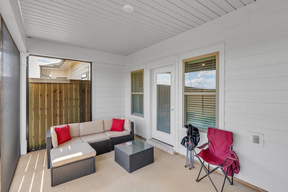 Modern Nest - Huntsville Hideaway 3 Bedroom Home