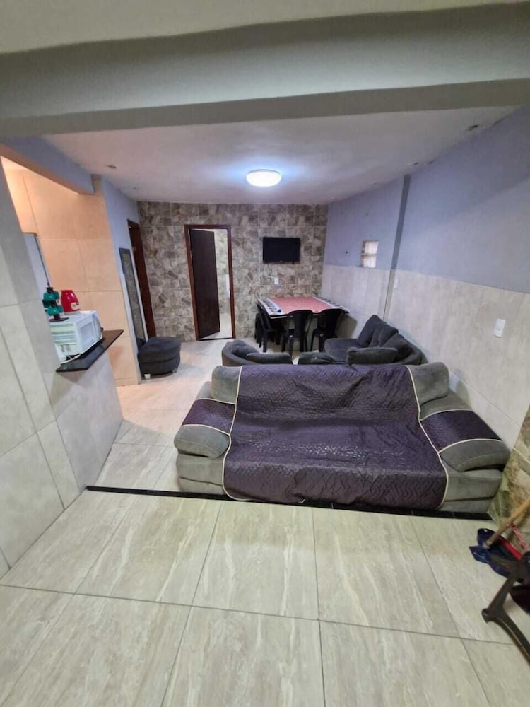Flat térreo 2 quartos na Praia de Itapuã