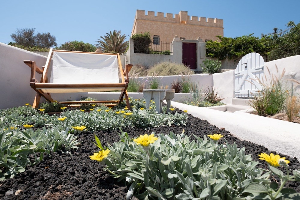 Olive Cave Houses