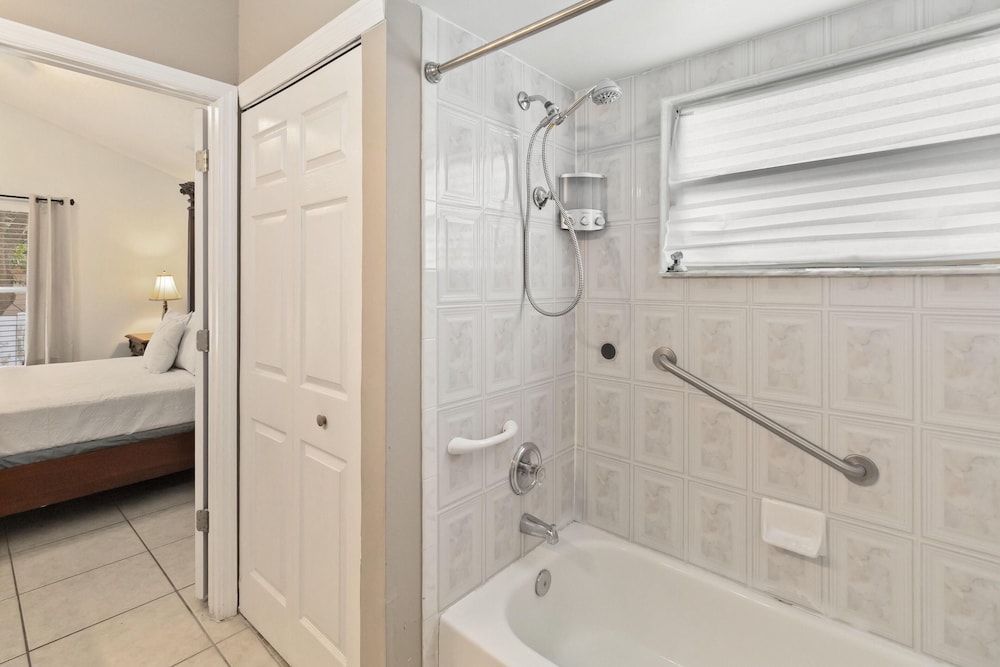 Cozy Home Near Disney!!!
