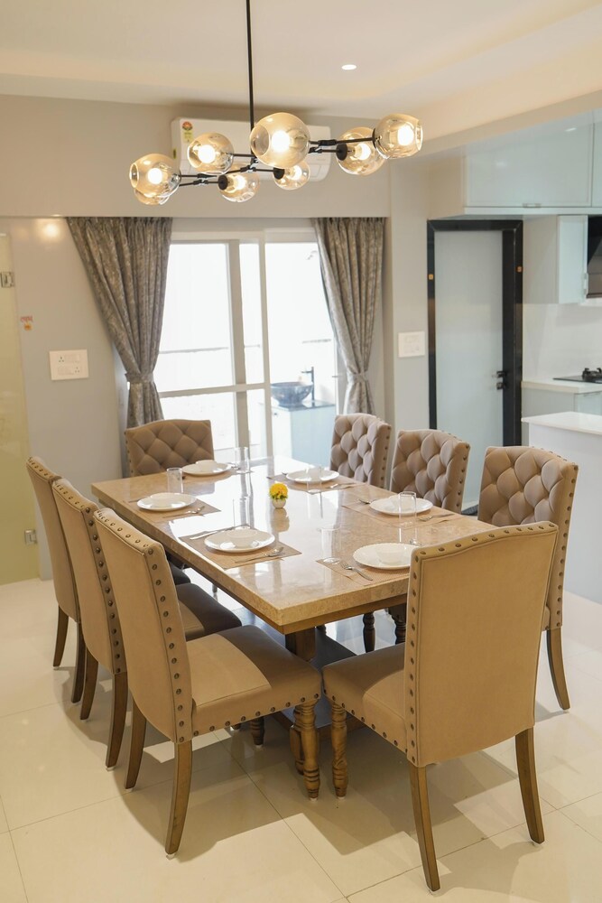 Aurelia Apartment By Red Olive 4bhk 30min Hitech