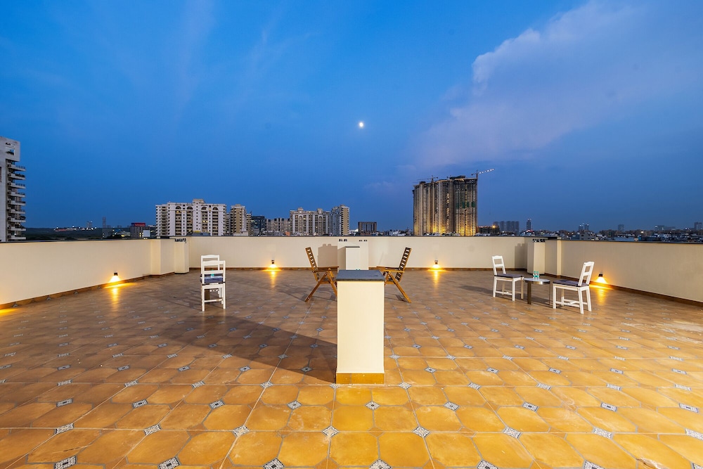 FabHotel Exotica Avenue Apartments