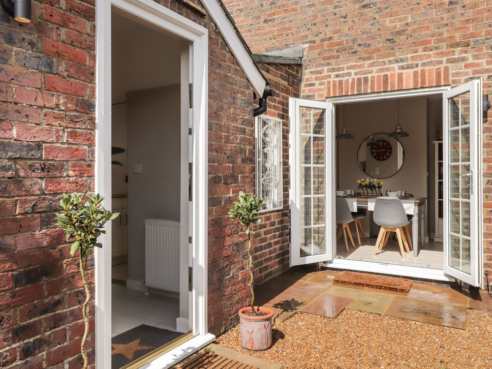 Vine Cottage