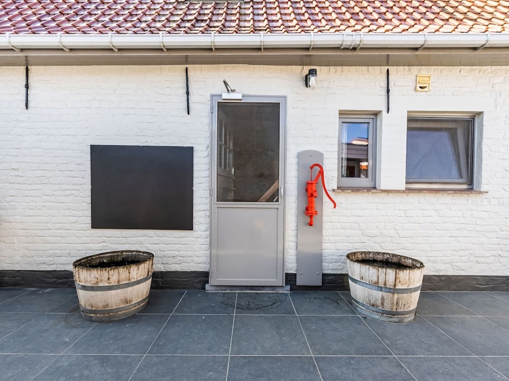 Farmhouse in Beveren Near Beach & Garden view 2