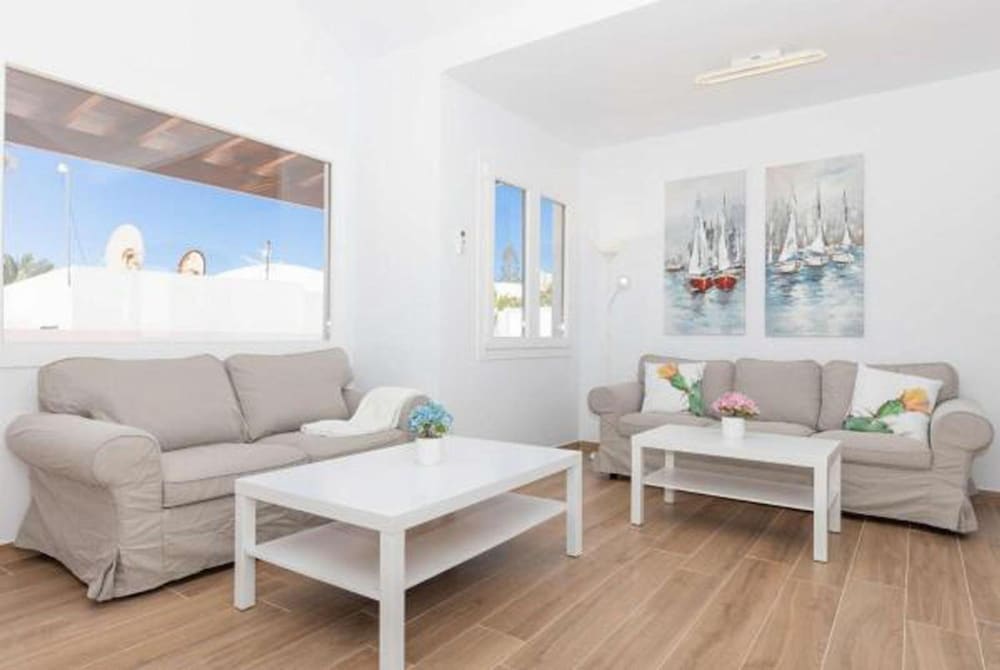 Villa Haria in T as