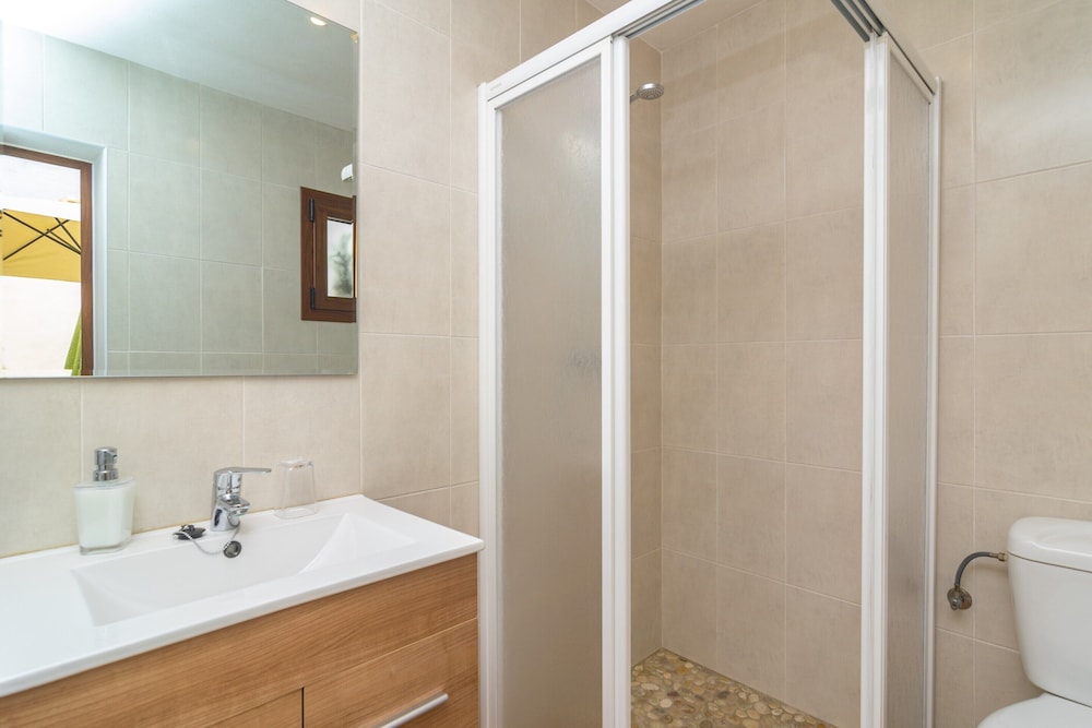 Villa Placeta - Villa With Private Pool. Free Wifi