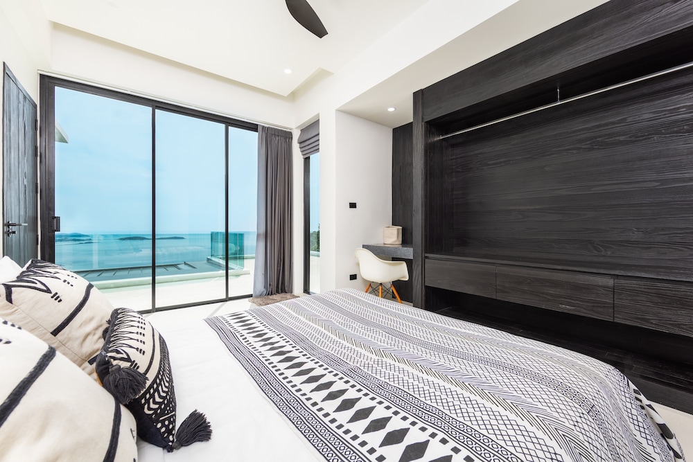 SOMA 4 Bedrooms SEAVIEW Pool Villa