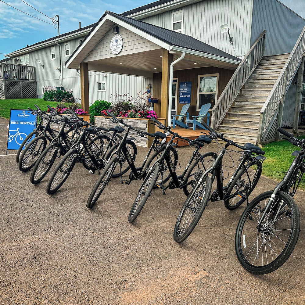 Cavendish Bosom Buddies Cottage Resort