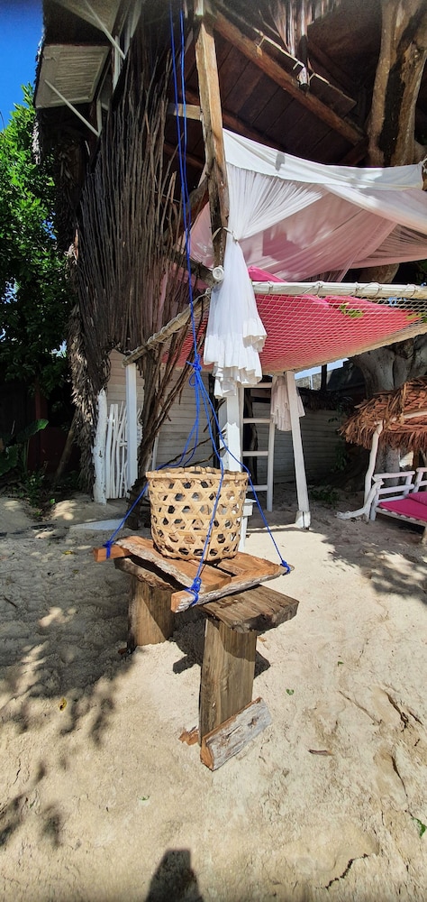 Ravoraha Ecolodge