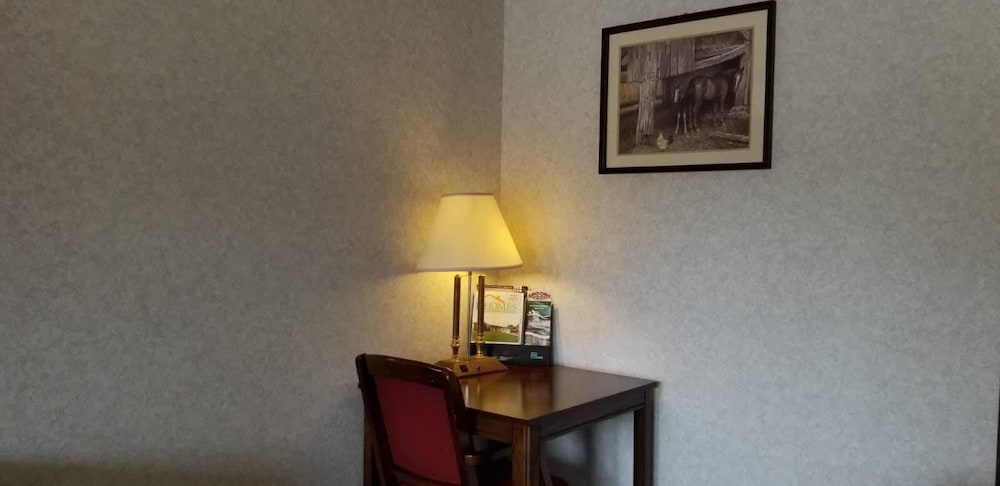 Americas Inn