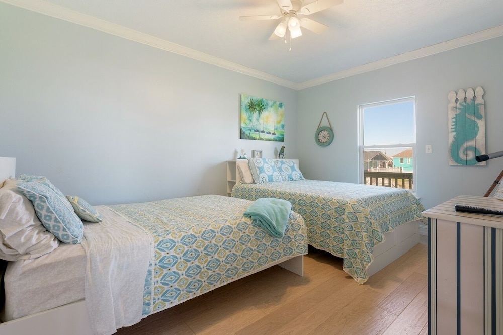 C View 3 Bedroom Home
