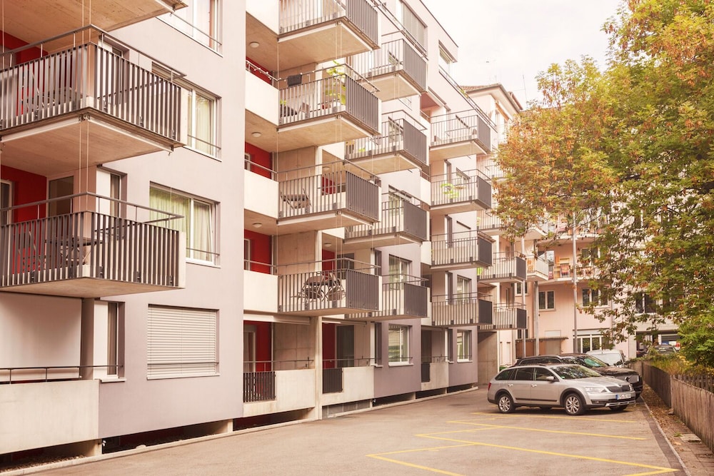 EMA House Serviced Apartments Seefeld
