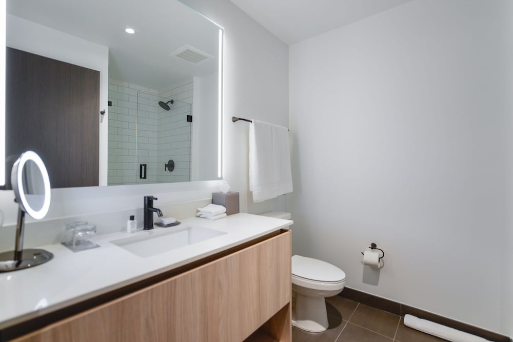 Studio near the bay with ocean views