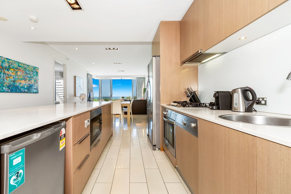 Luxury Apartments on Bells Boulevard