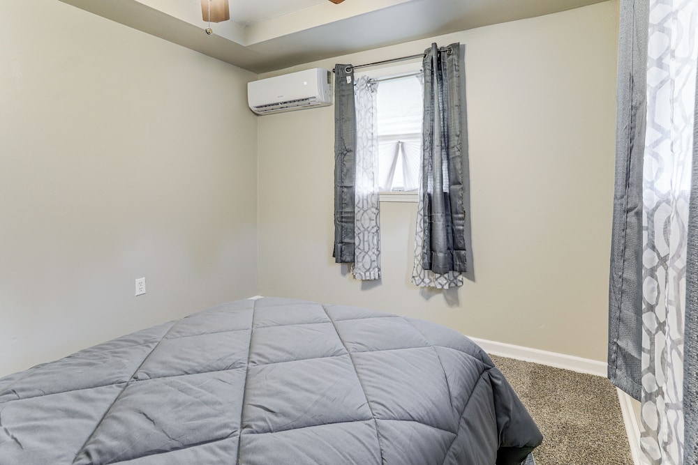 14 Mi to Downtown Baton Rouge: Plaquemine Retreat