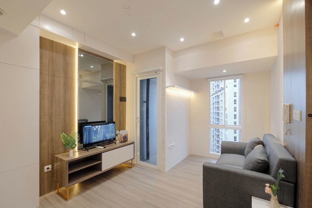 Spacious and Modern 1BR Apartment Tokyo Riverside PIK 2